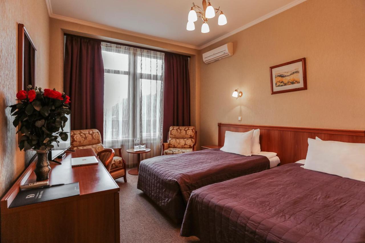 Dnipro Hotel Kiev Bagian luar foto