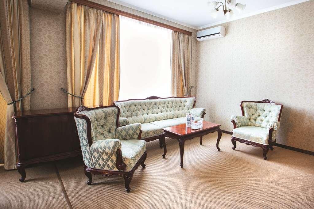 Dnipro Hotel Kiev Ruang foto
